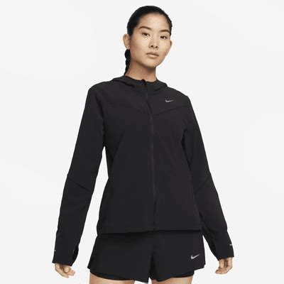 Nike racing jacket  The 100% fleece or fleece-lined jacket and hoodies keep you warm when the temperature drops